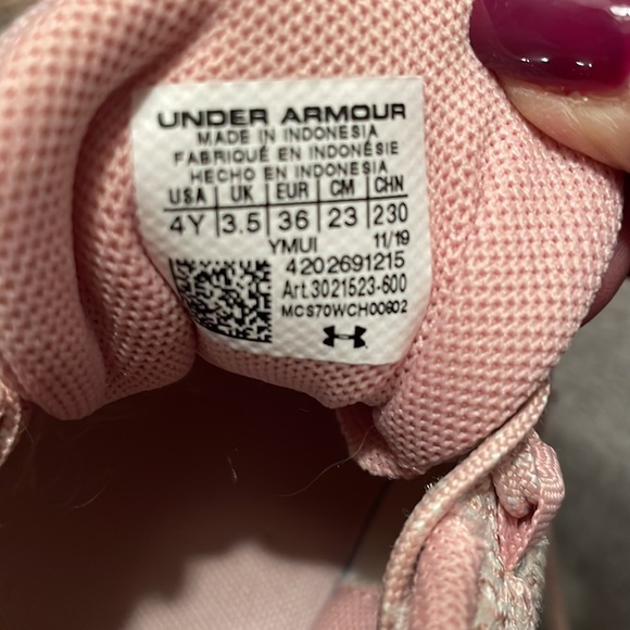 Under Armour pink sneakers - Picture 3 of 3
